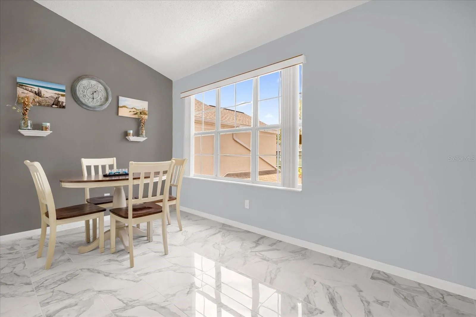 6043 LAKE POINTE DR #308, #308