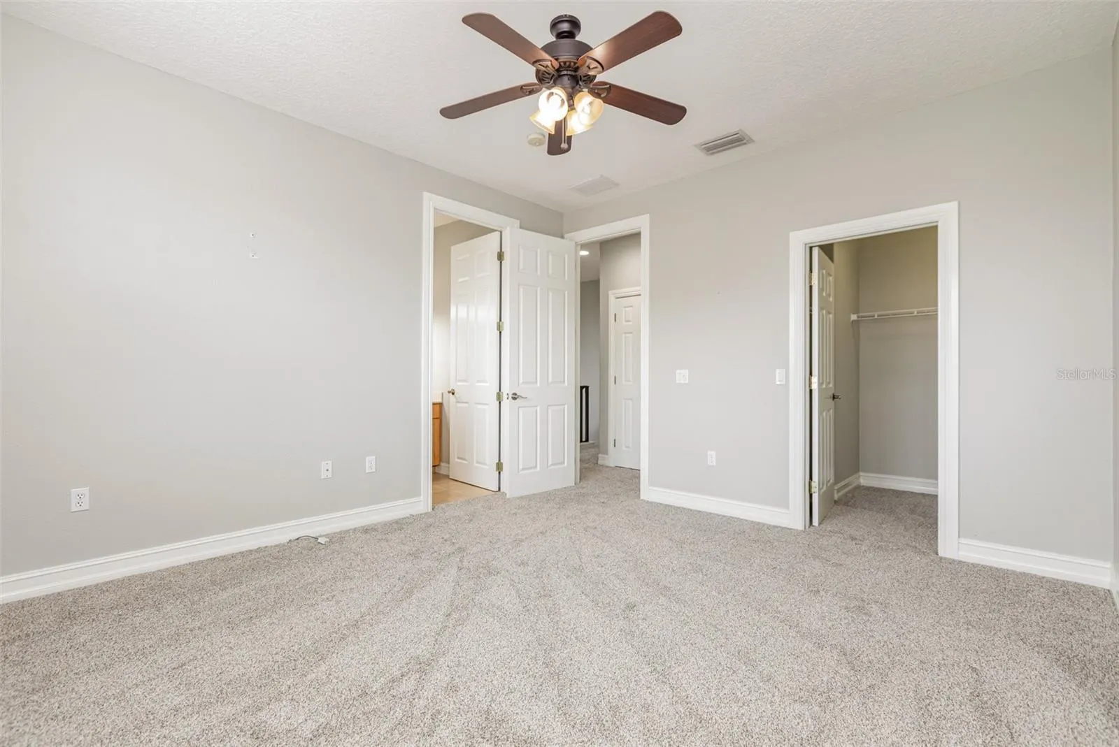 1304 3RD STREET CIR E