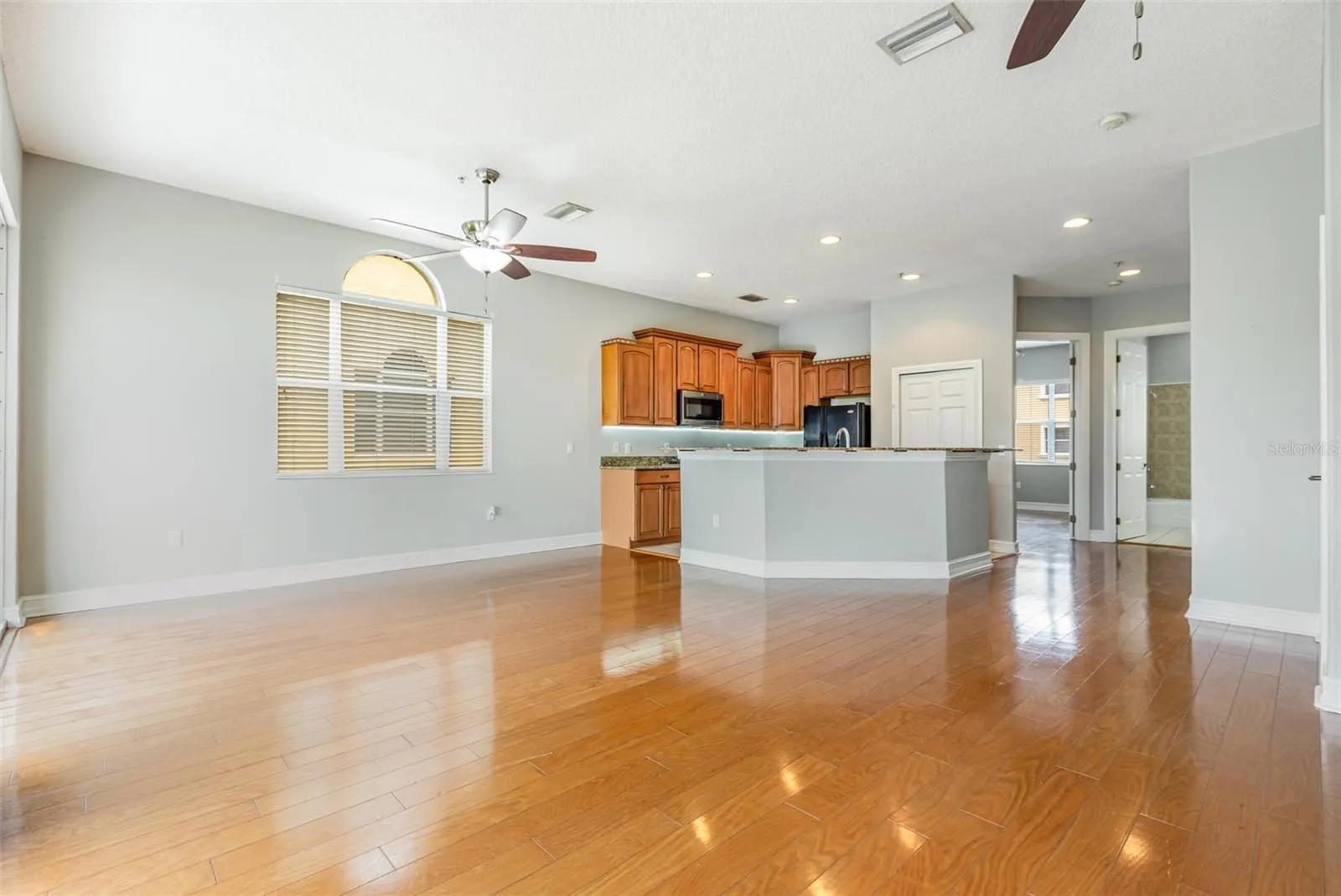 1304 3RD STREET CIR E