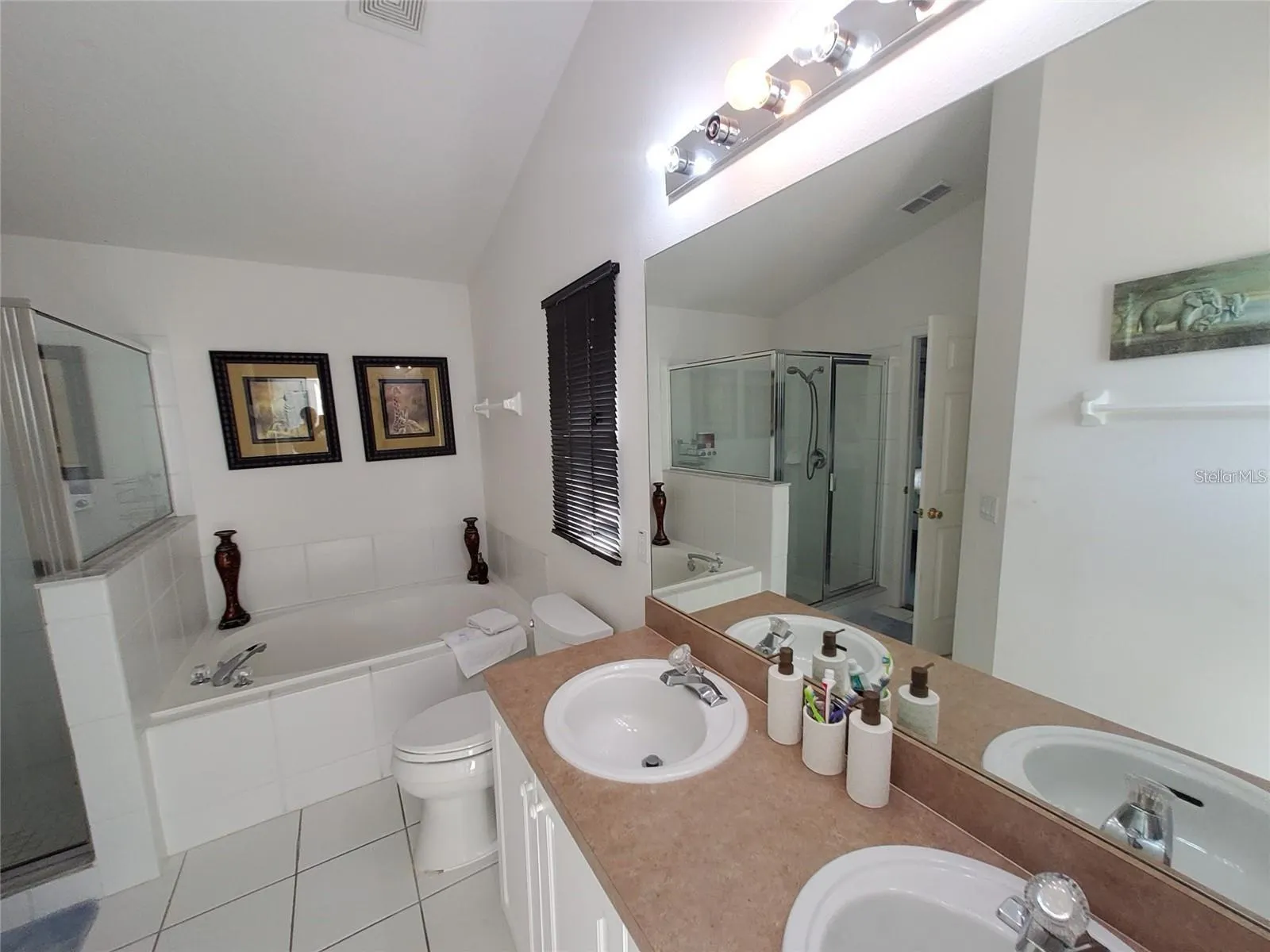 213 HIGH POINT DR