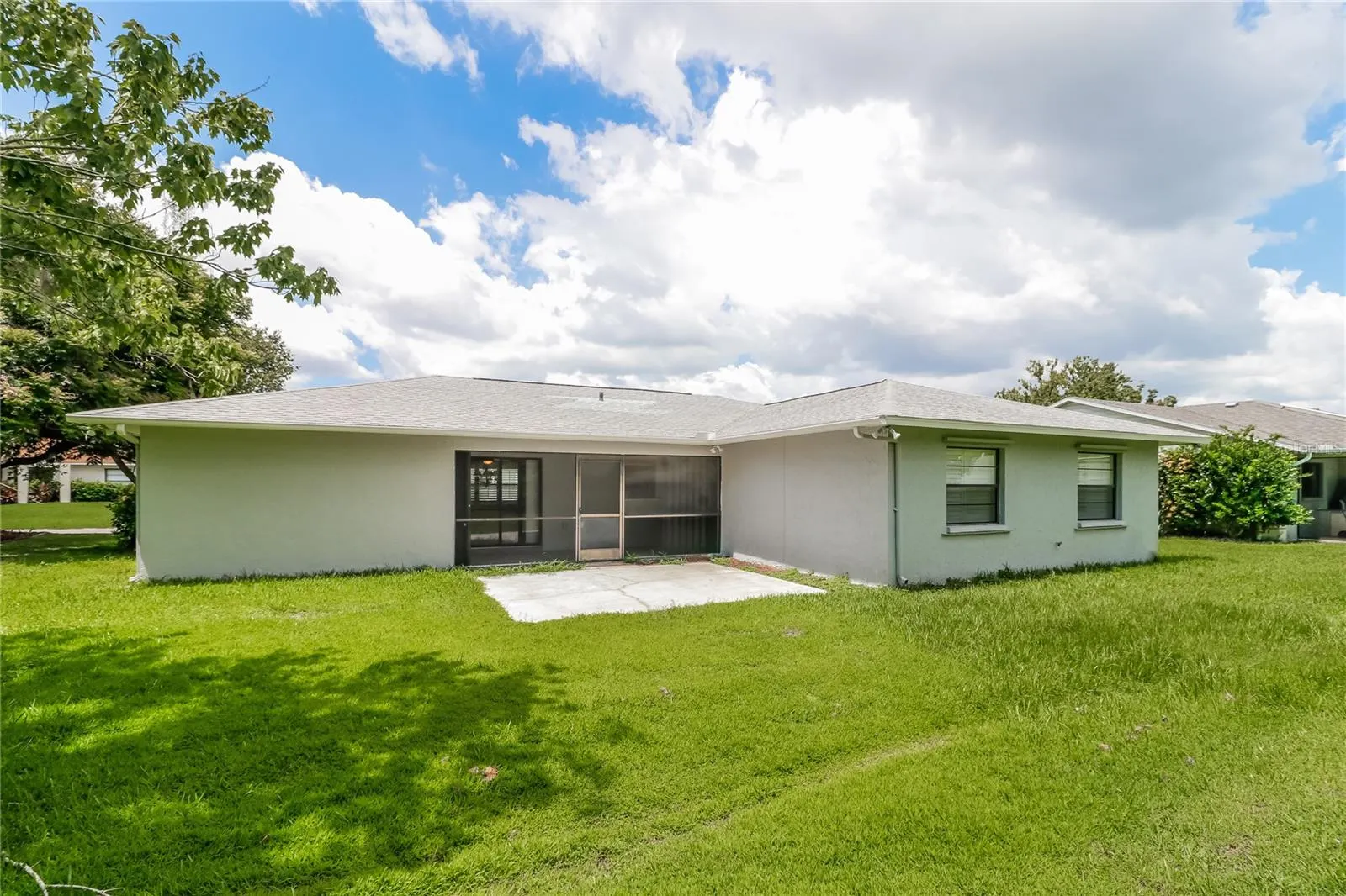 5048 BRANDEIS CIR S