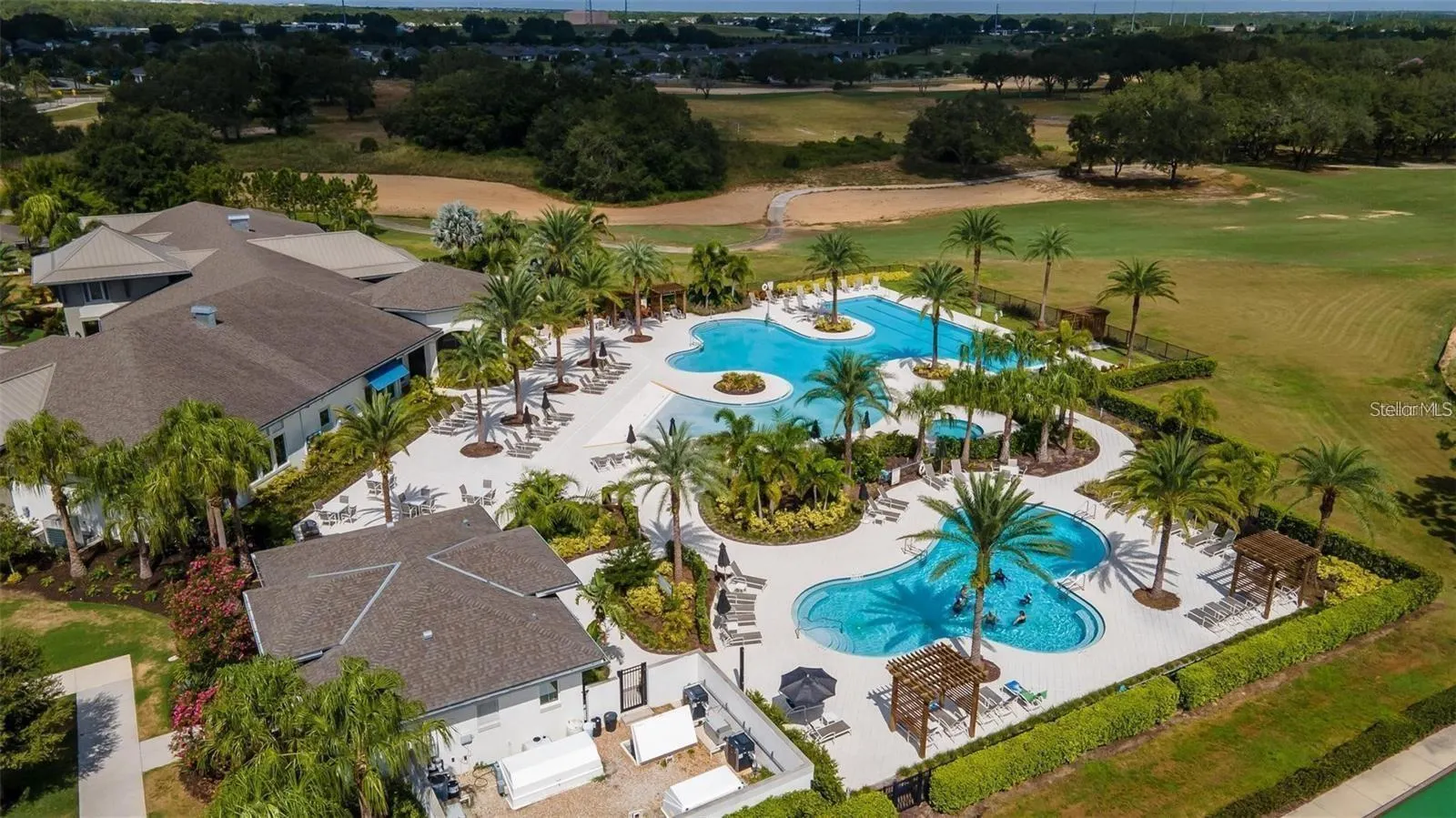 2132 ANTILLES CLUB DR