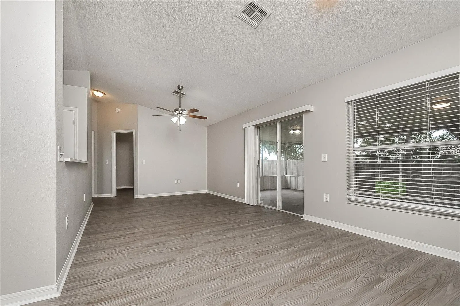 3736 IMPERIAL DR