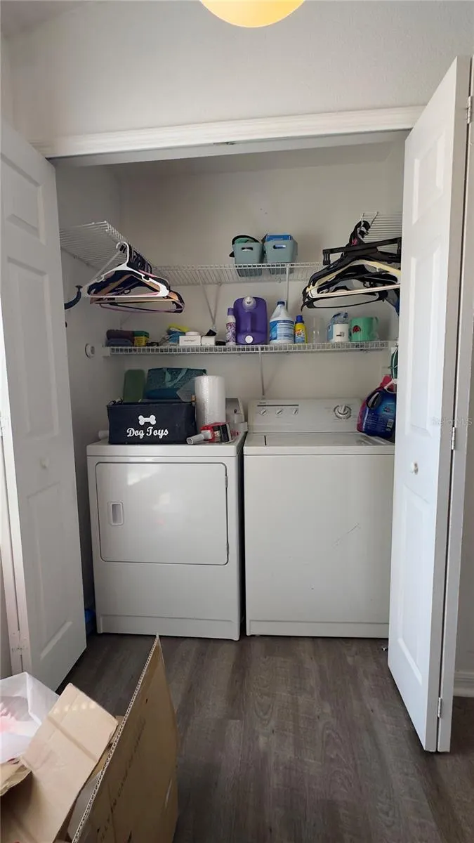 318 COLONY CT