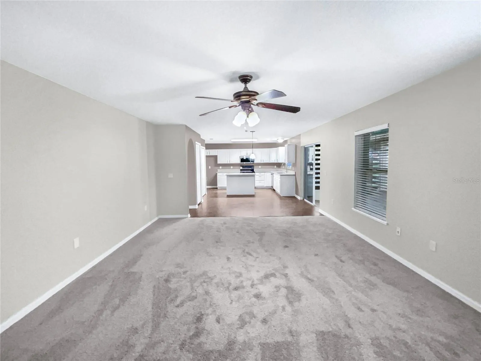5361 SILVER THISTLE LN