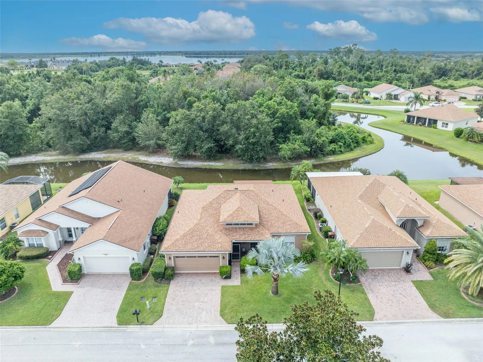4115 ABERDEEN LN