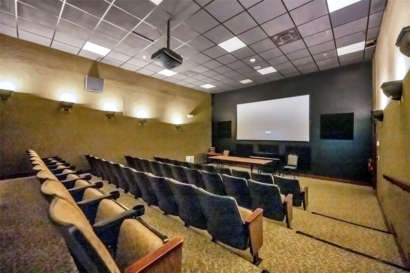 4115 ABERDEEN LN