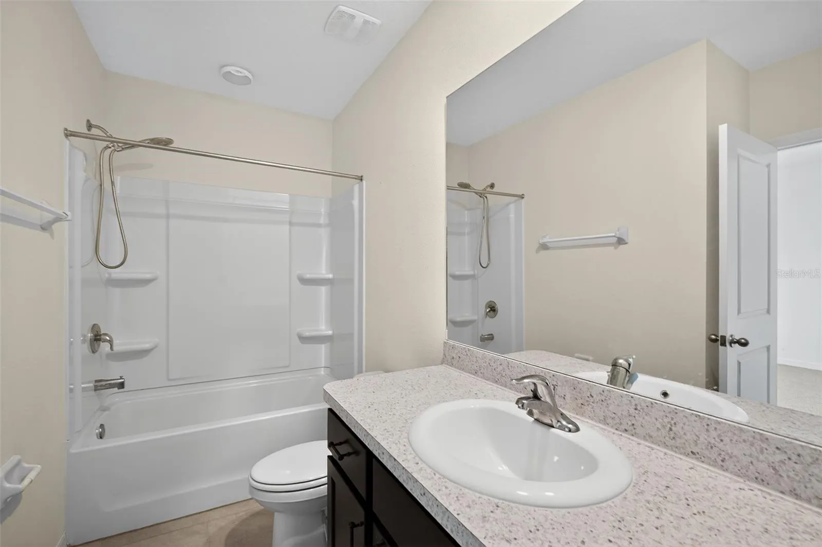 11407 PLANETREE PL