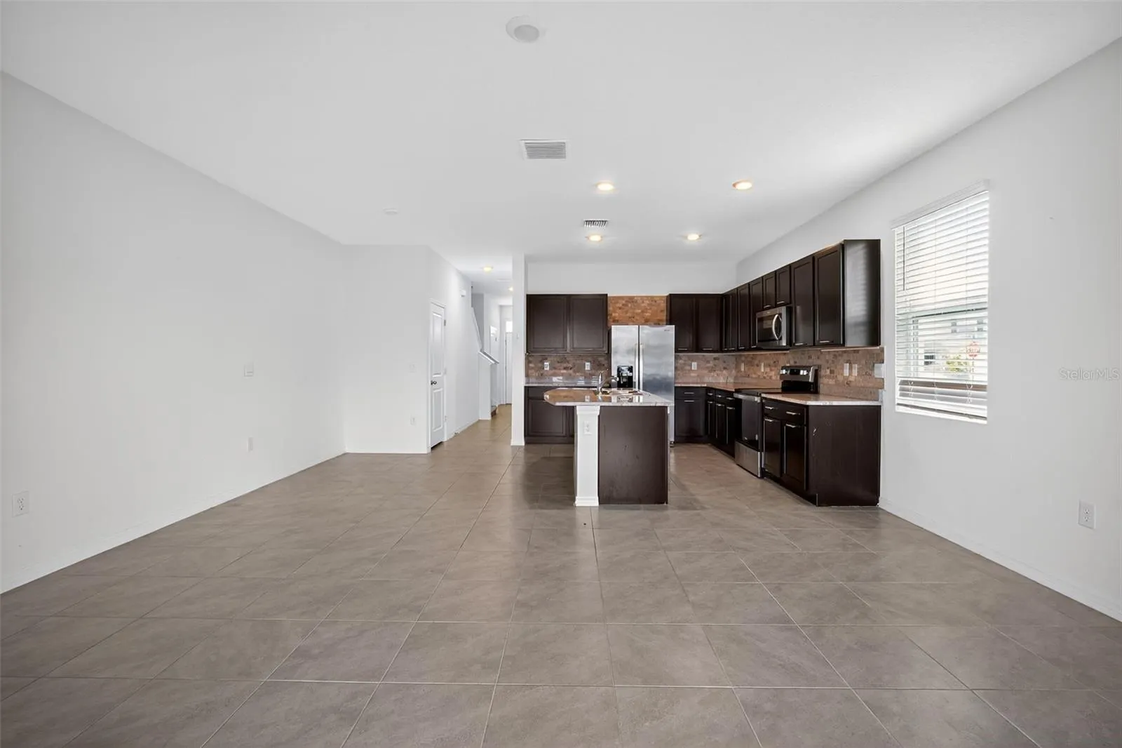 11407 PLANETREE PL