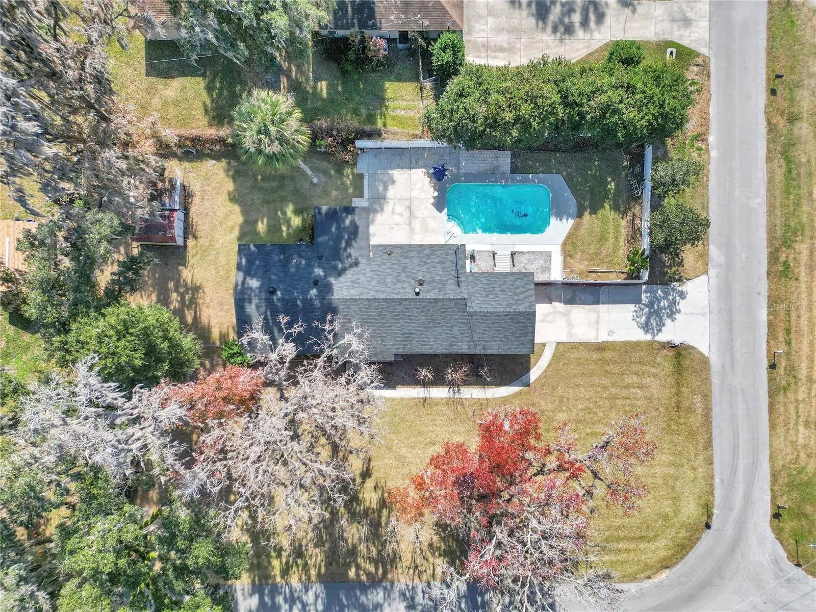 520 SW 38TH ST