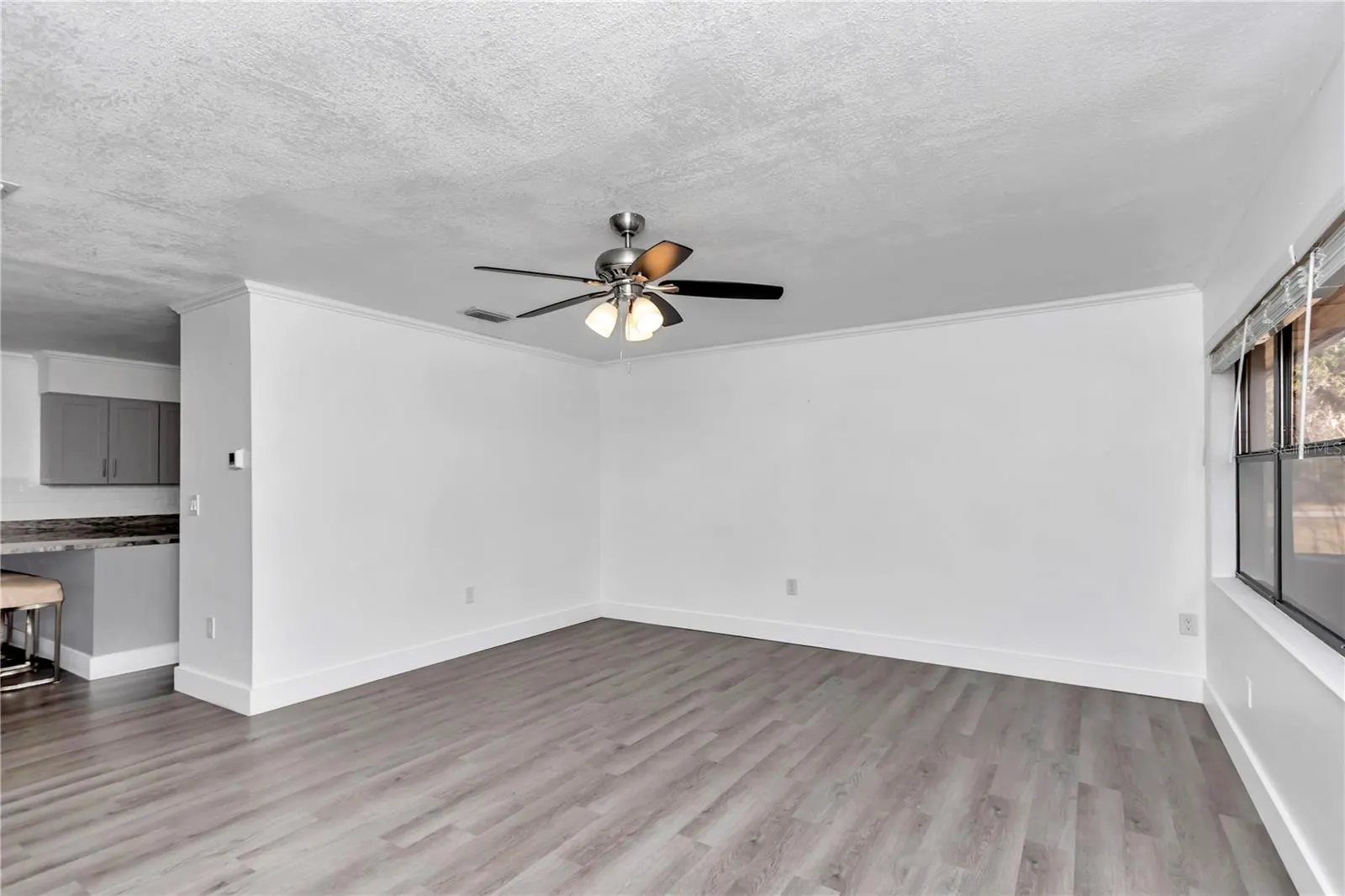520 SW 38TH ST