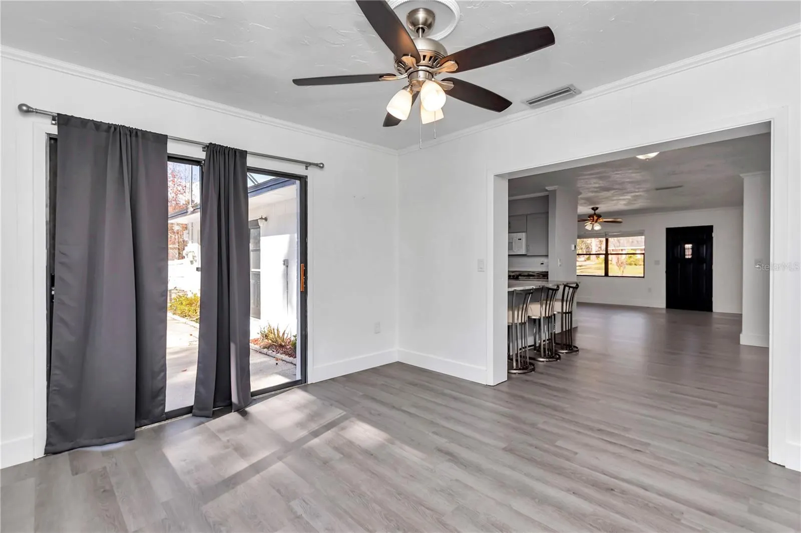 520 SW 38TH ST