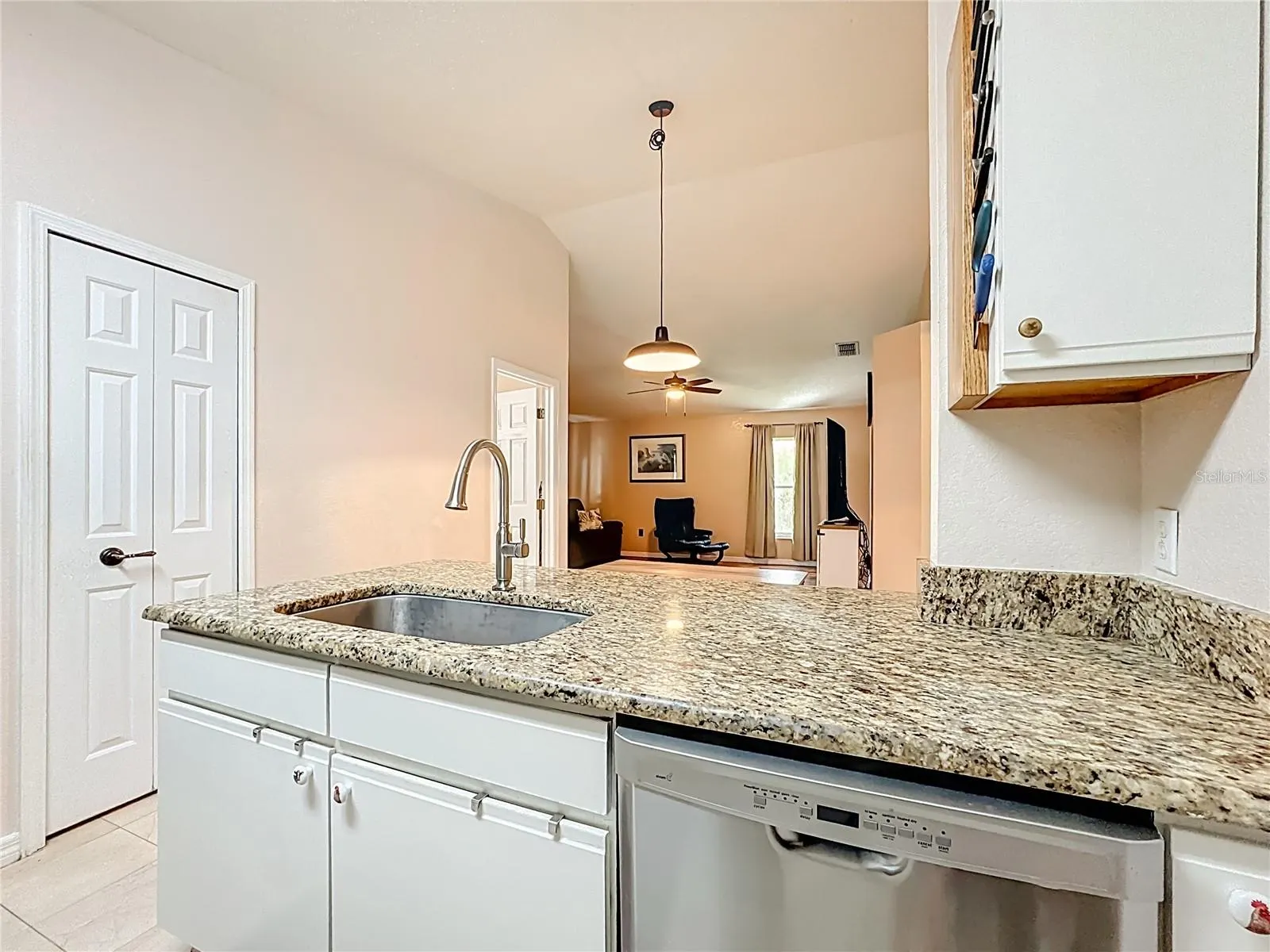 2416 TURKEY OAK RD