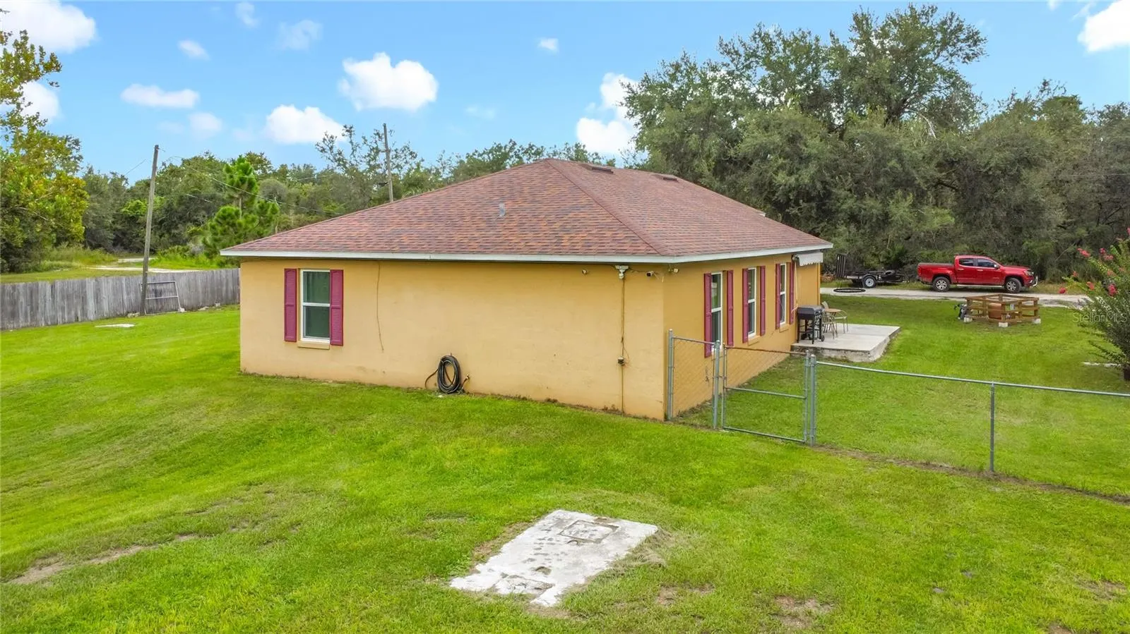 2416 TURKEY OAK RD
