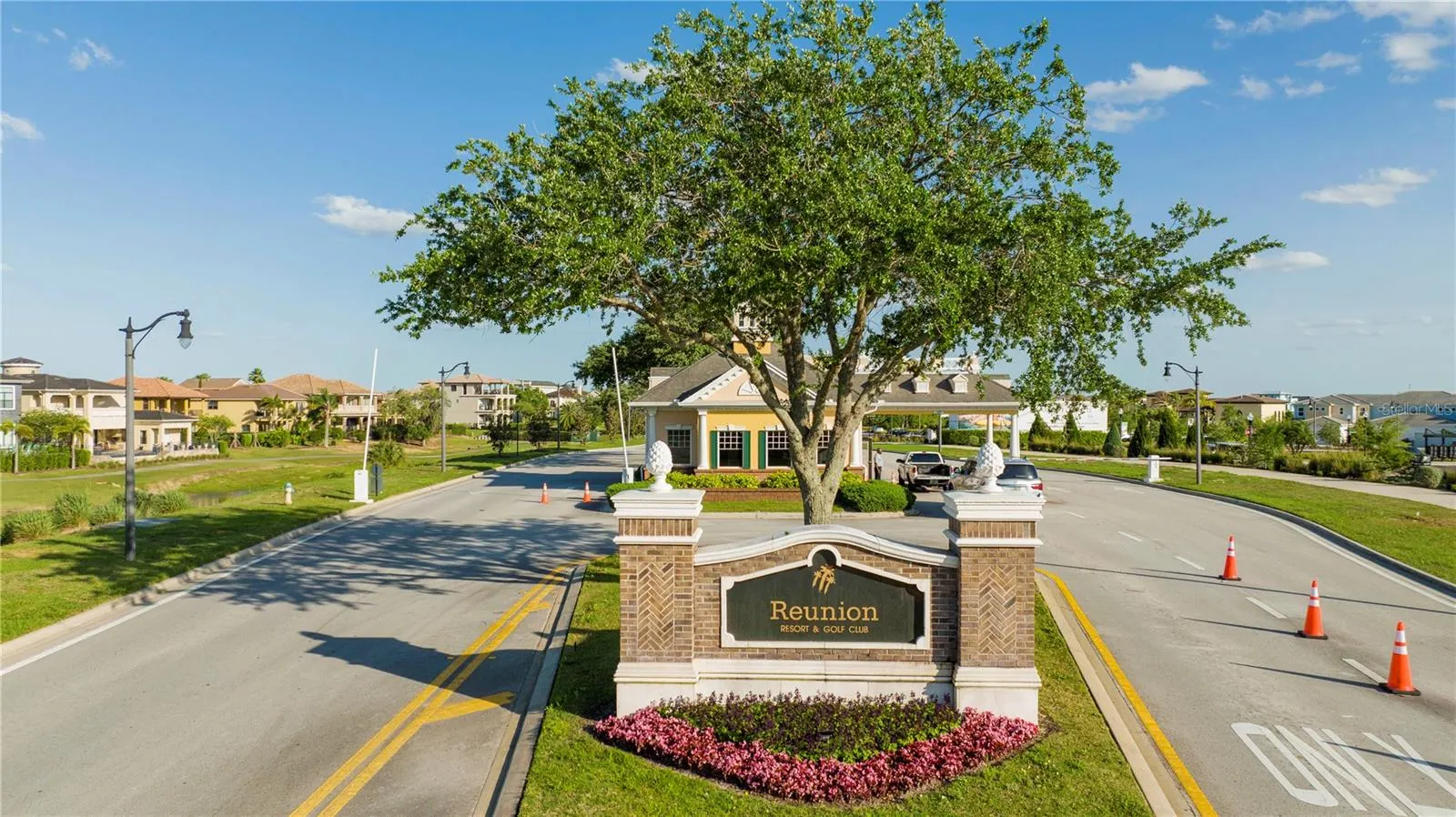 7760 SANDY RIDGE DR #202, #202