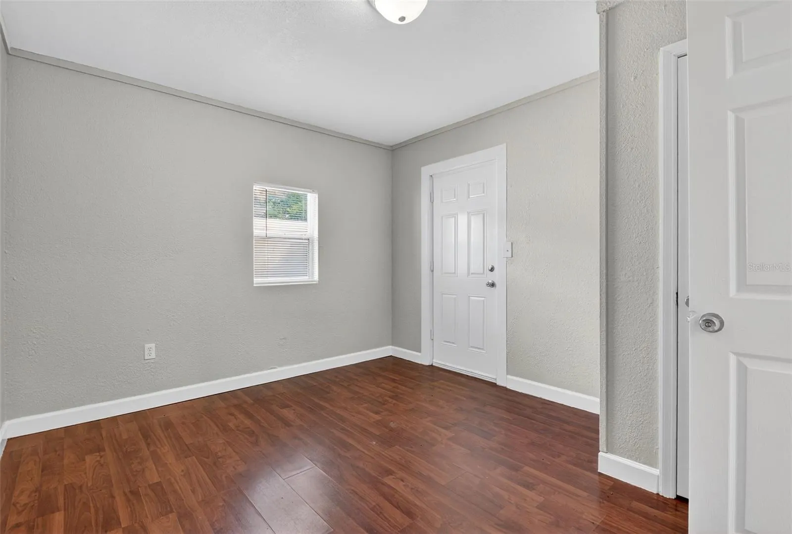 312 N RANDOLPH AVE
