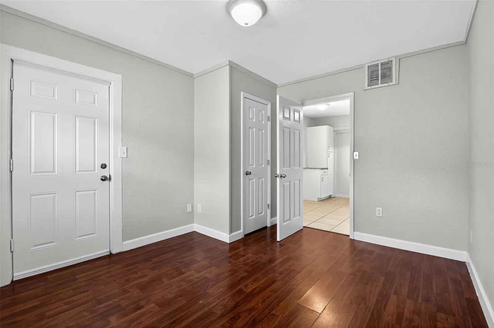 312 N RANDOLPH AVE