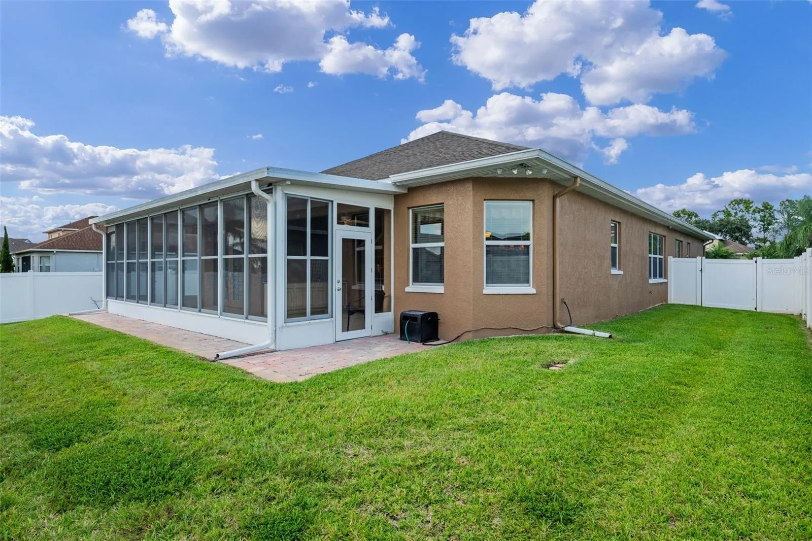 4414 AZURE ISLE WAY