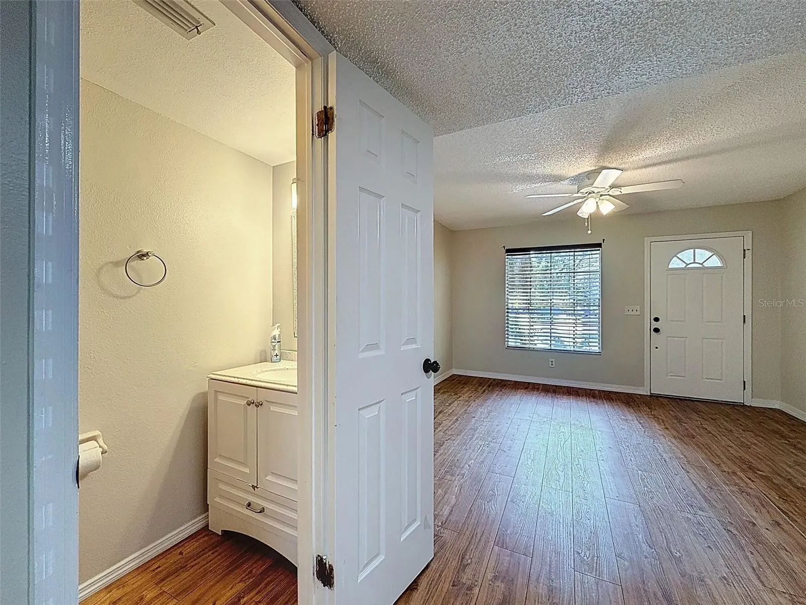 2161 FOX CHASE BLVD