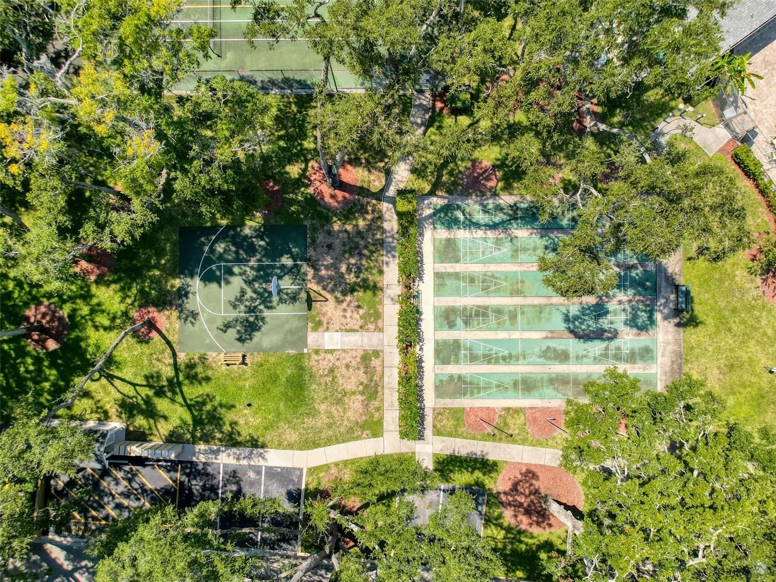 2161 FOX CHASE BLVD