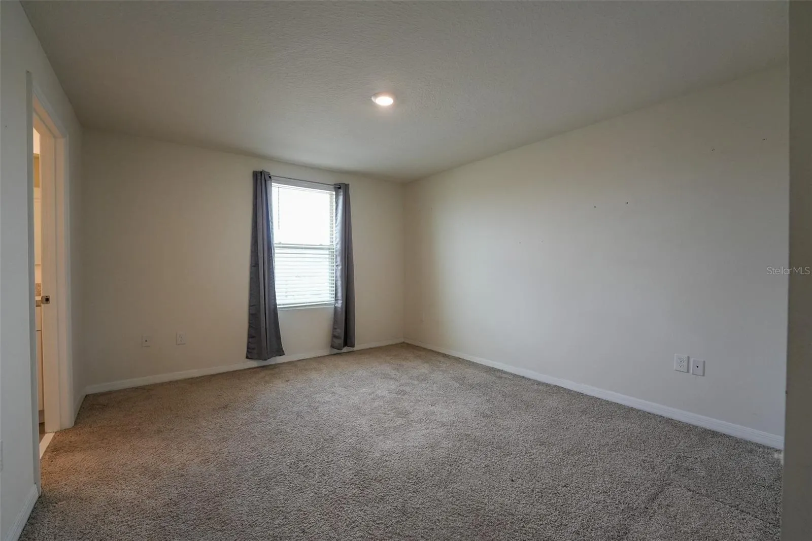1804 KATZ CROSSING DR