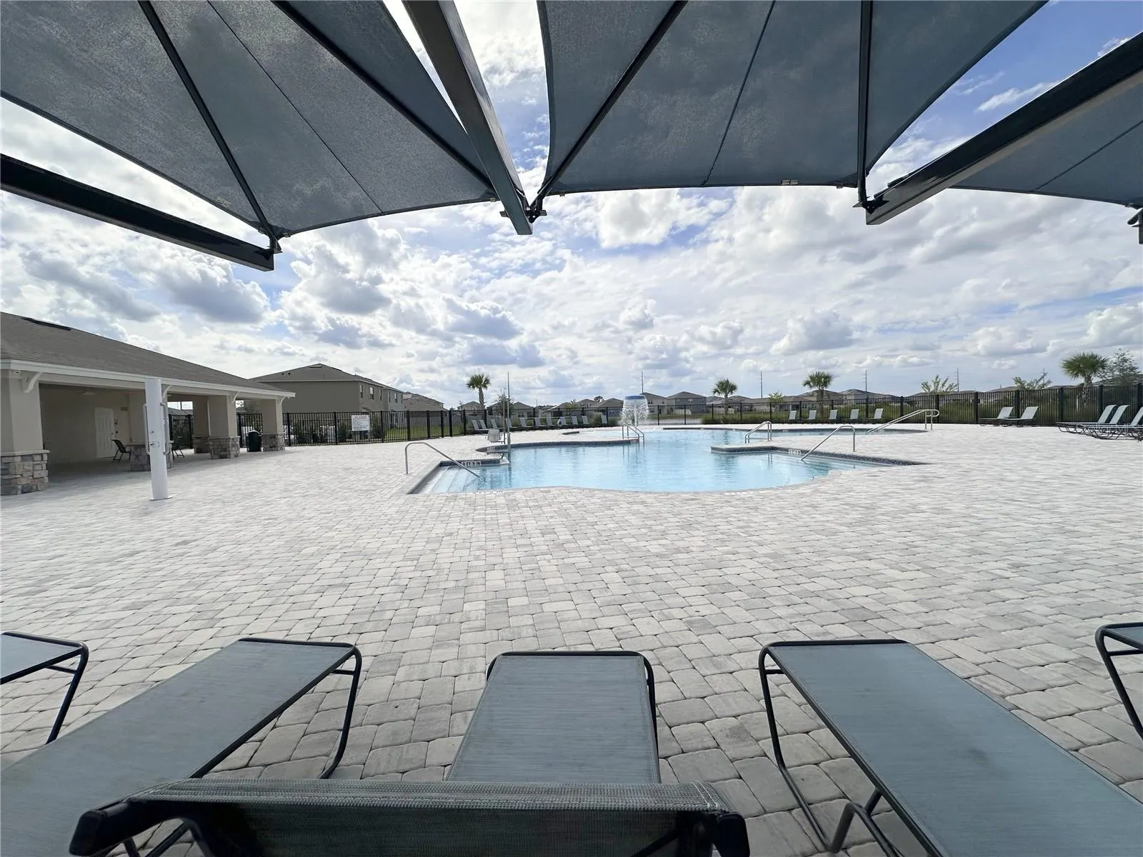 3213 VICEROY CT
