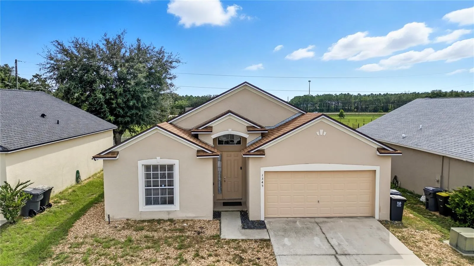 1345 KNOLLWOOD DR