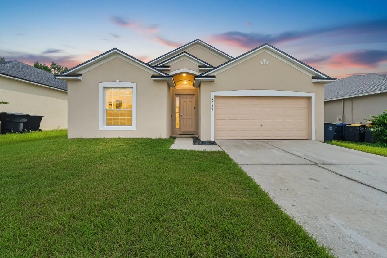 1345 KNOLLWOOD DR
