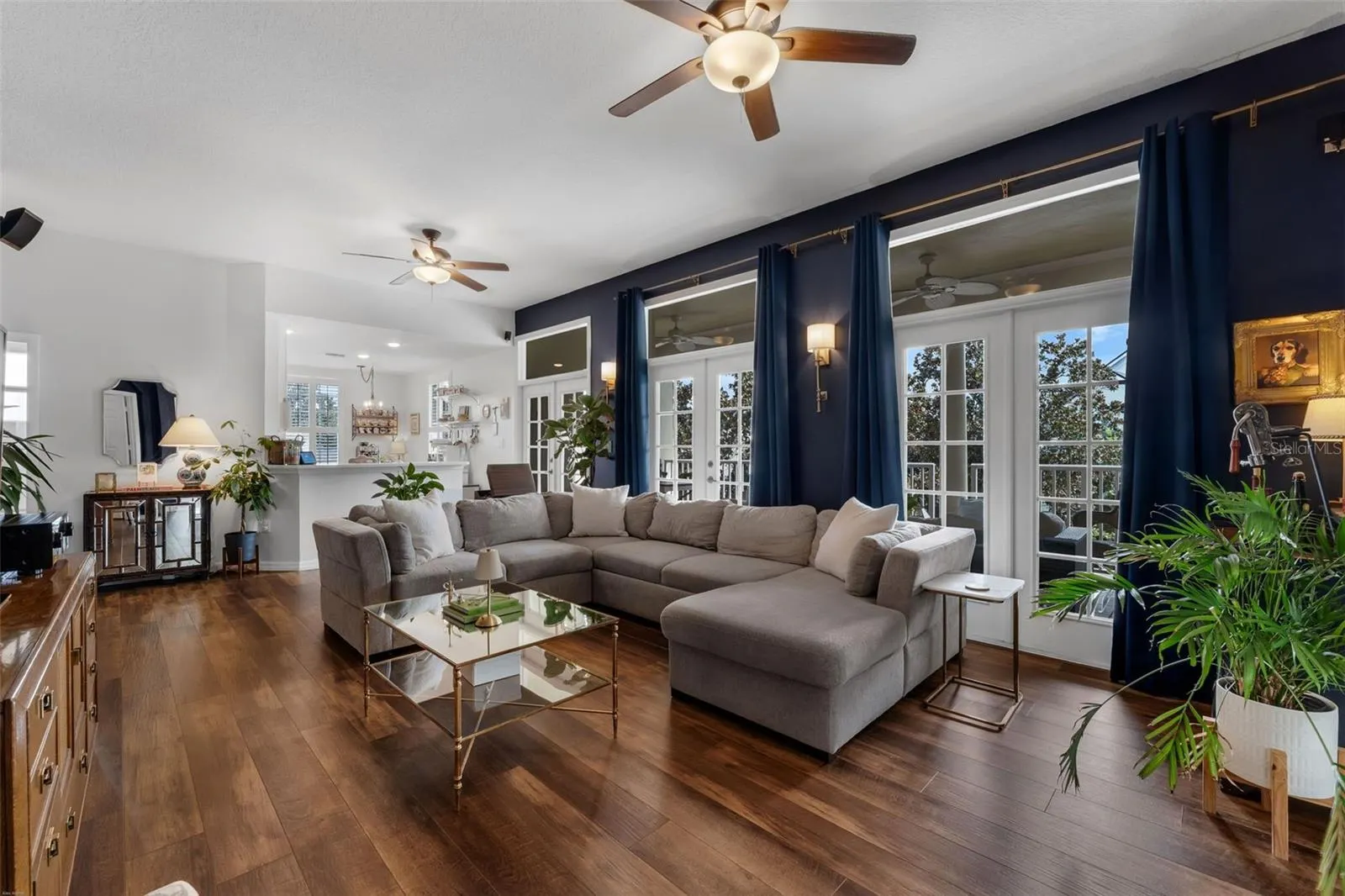 1121 CELEBRATION AVE #201, #201