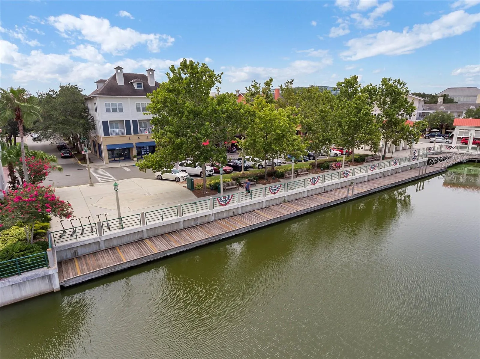 1121 CELEBRATION AVE #201, #201