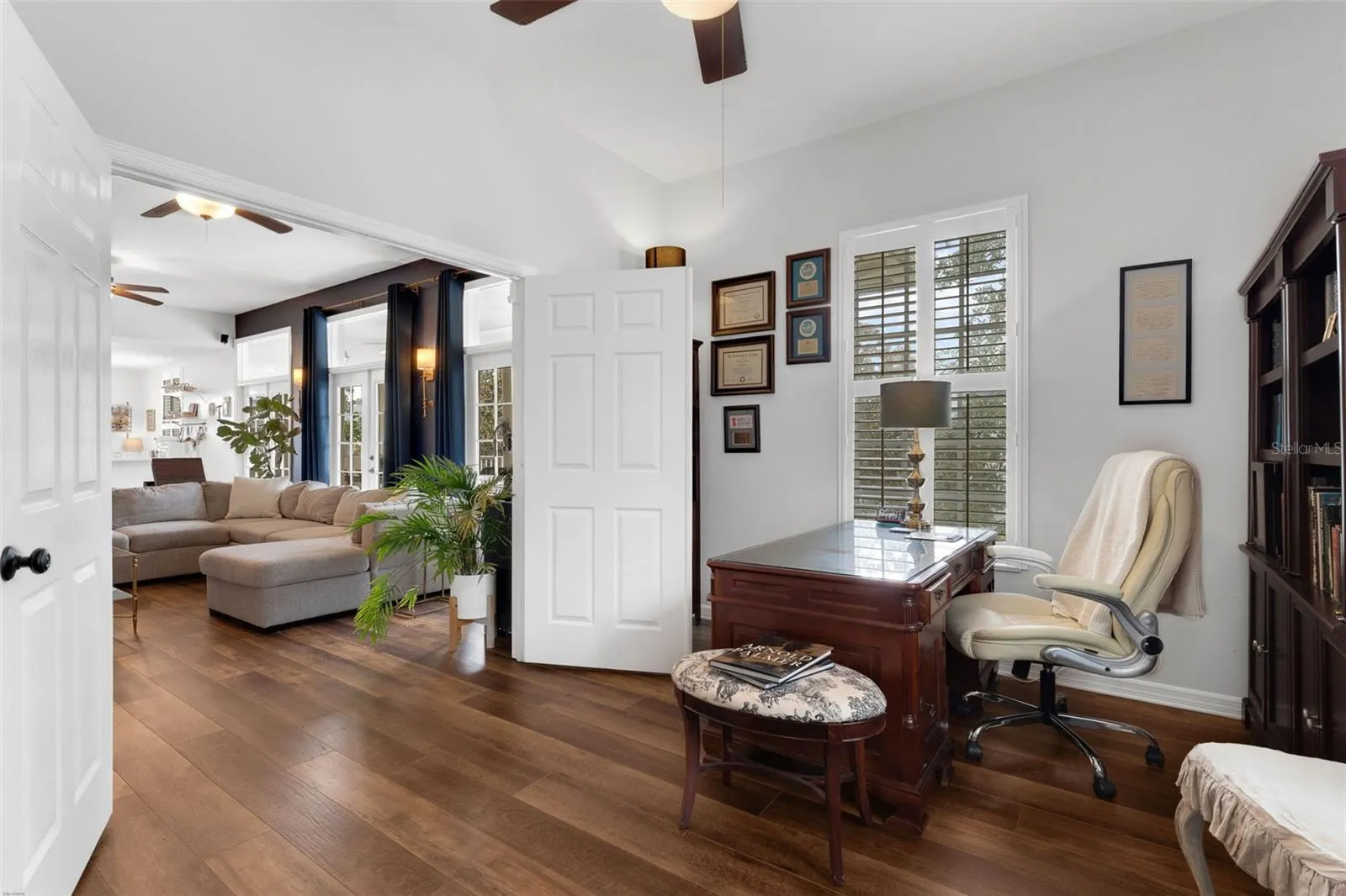 1121 CELEBRATION AVE #201, #201