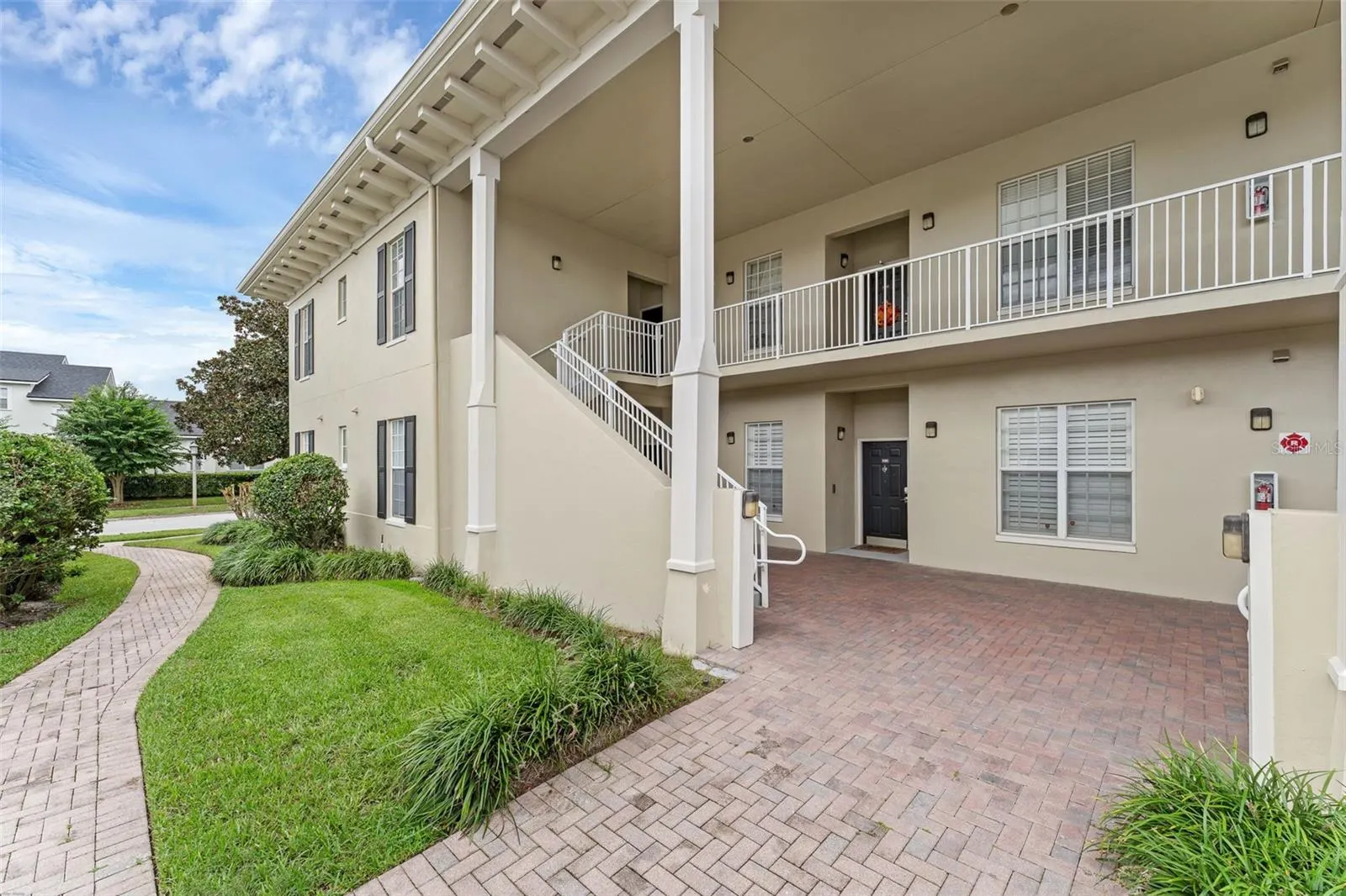 1121 CELEBRATION AVE #201, #201