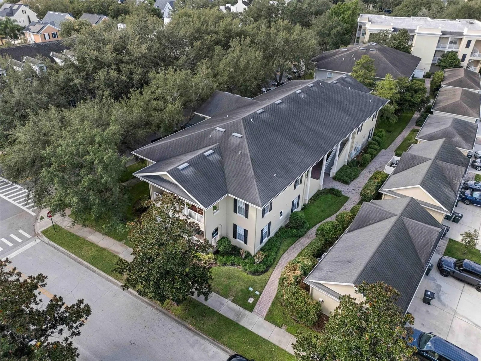1121 CELEBRATION AVE #201, #201