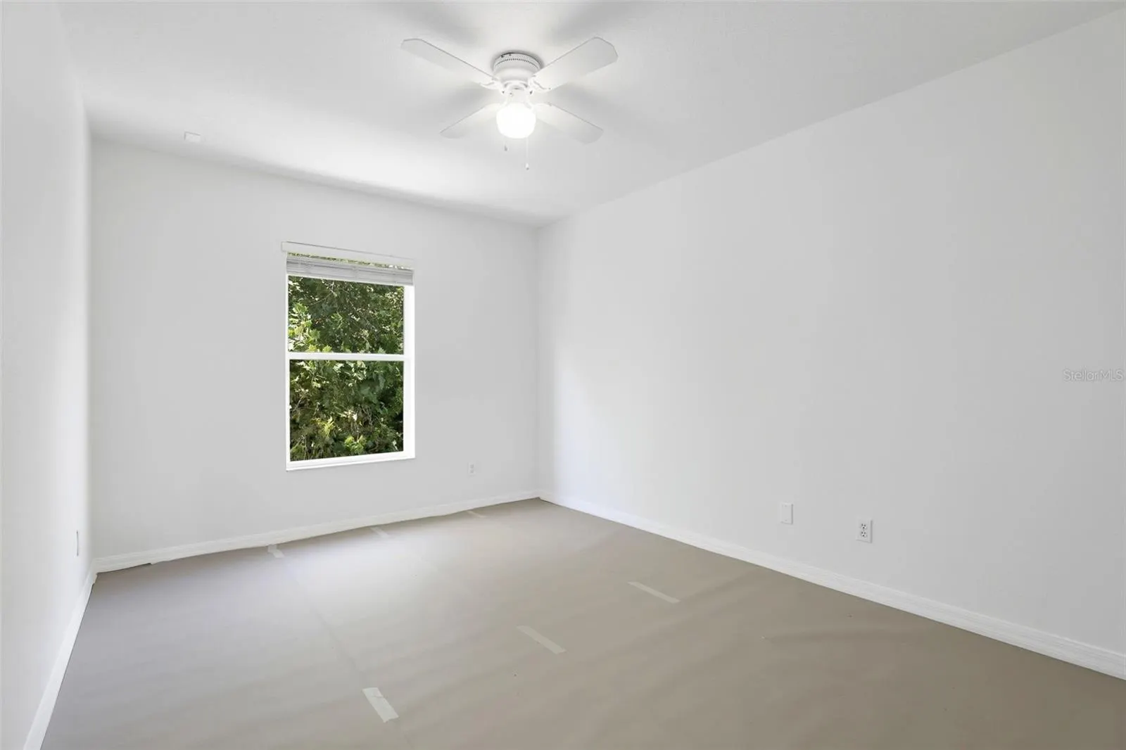 521 INTERLUDE LN #H, #H