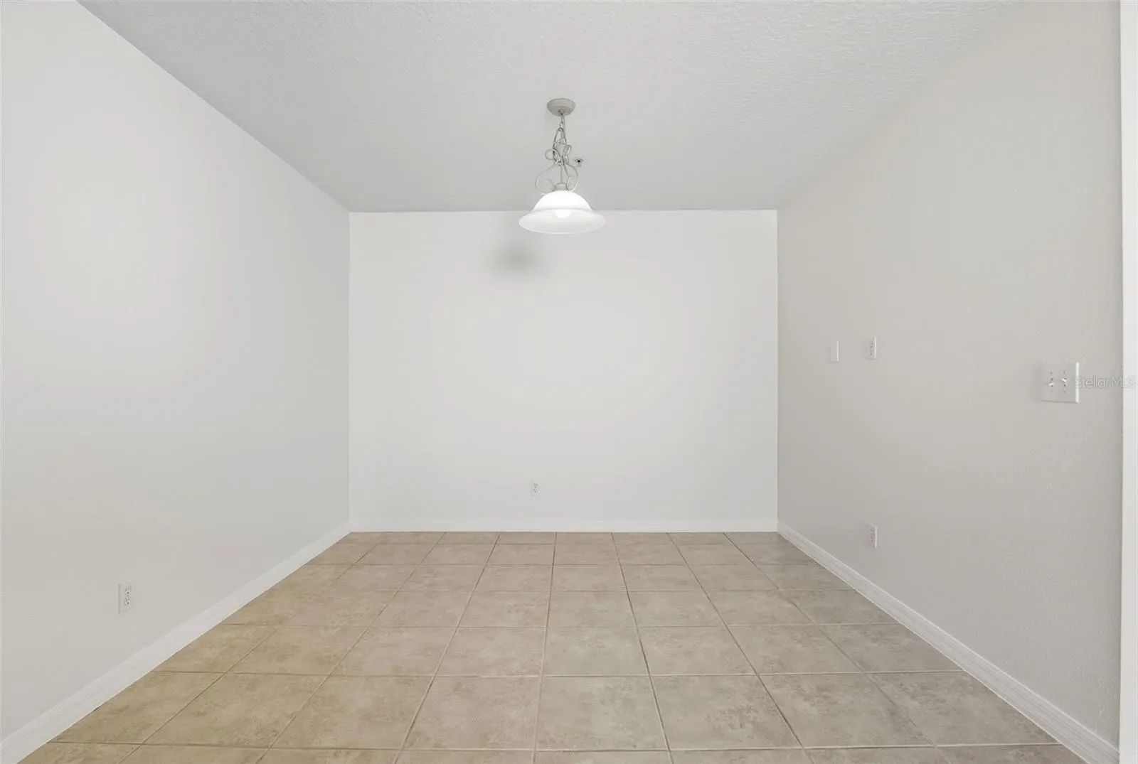 521 INTERLUDE LN #H, #H