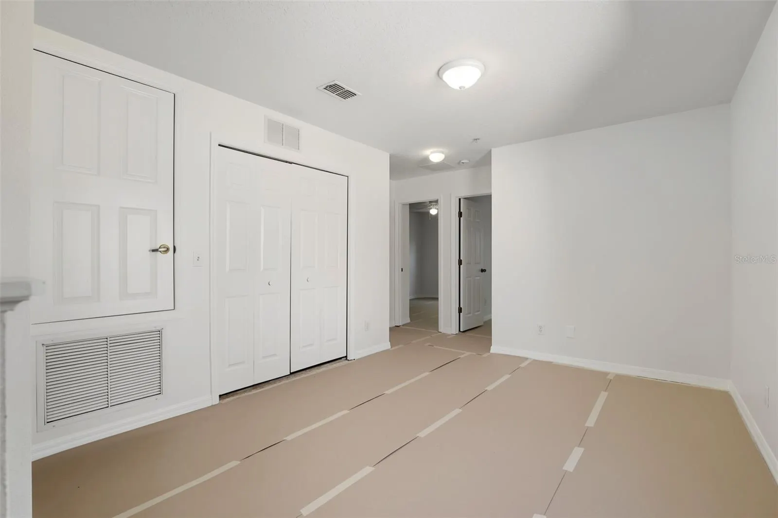 521 INTERLUDE LN #H, #H