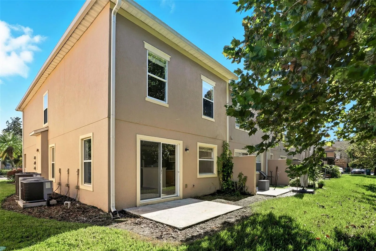 521 INTERLUDE LN #H, #H