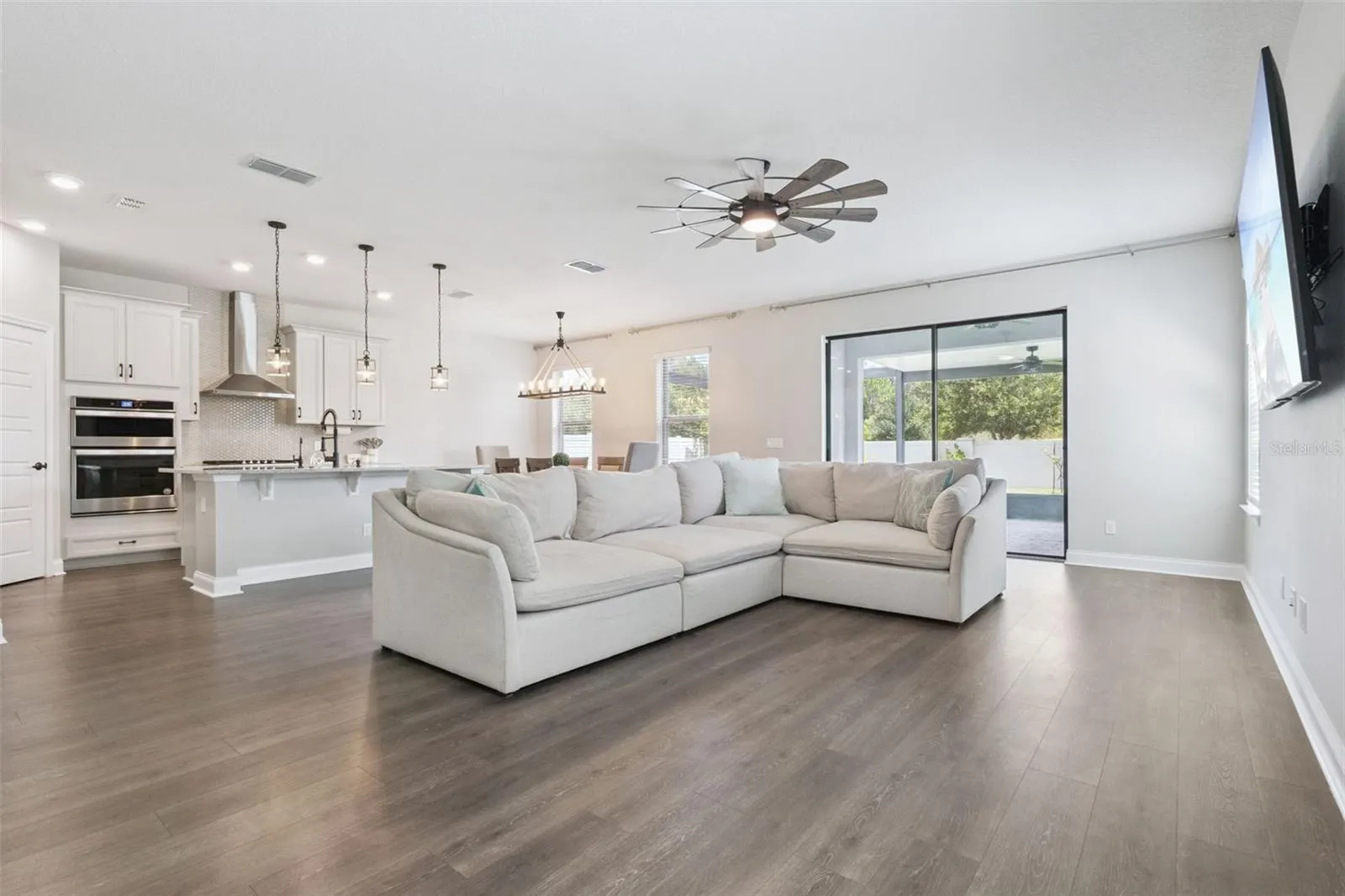 9244 JUNIPER MOSS CIR