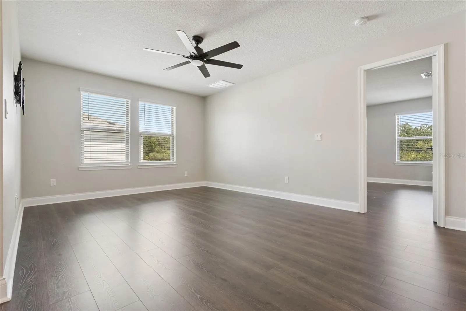 9244 JUNIPER MOSS CIR