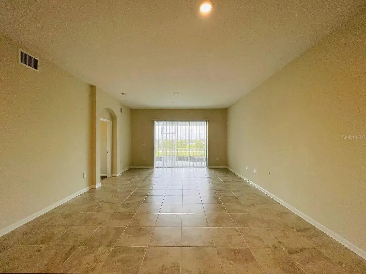 1161 DROP LN