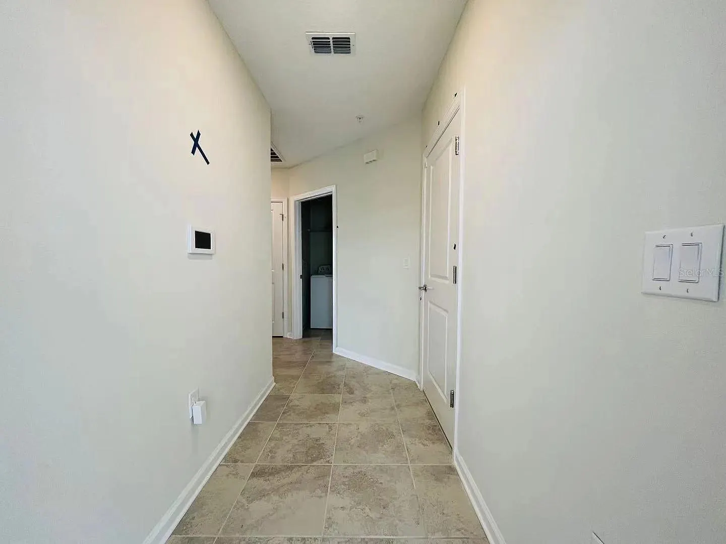 1161 DROP LN