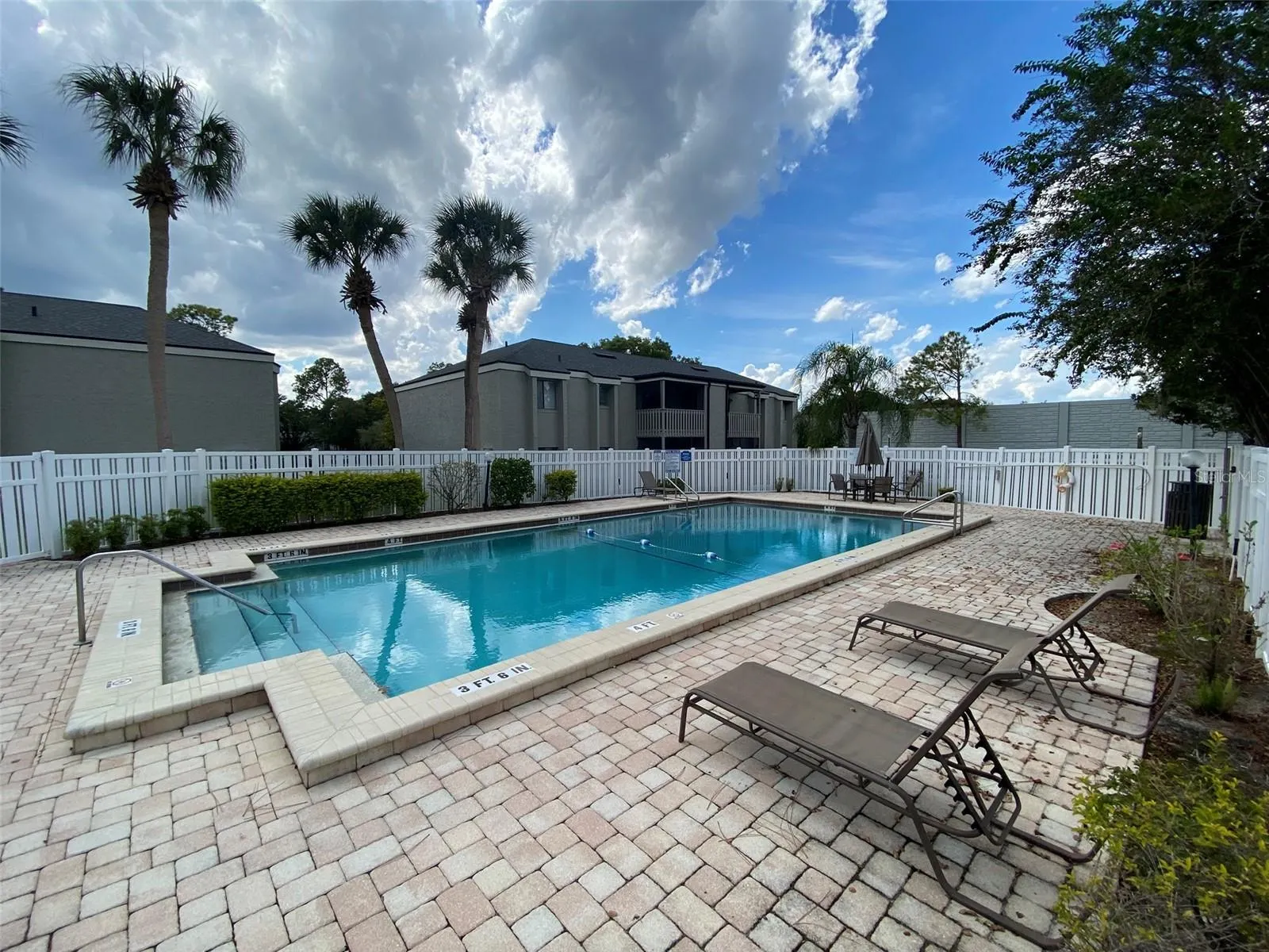 142 SPRINGWOOD CIR #A, #A