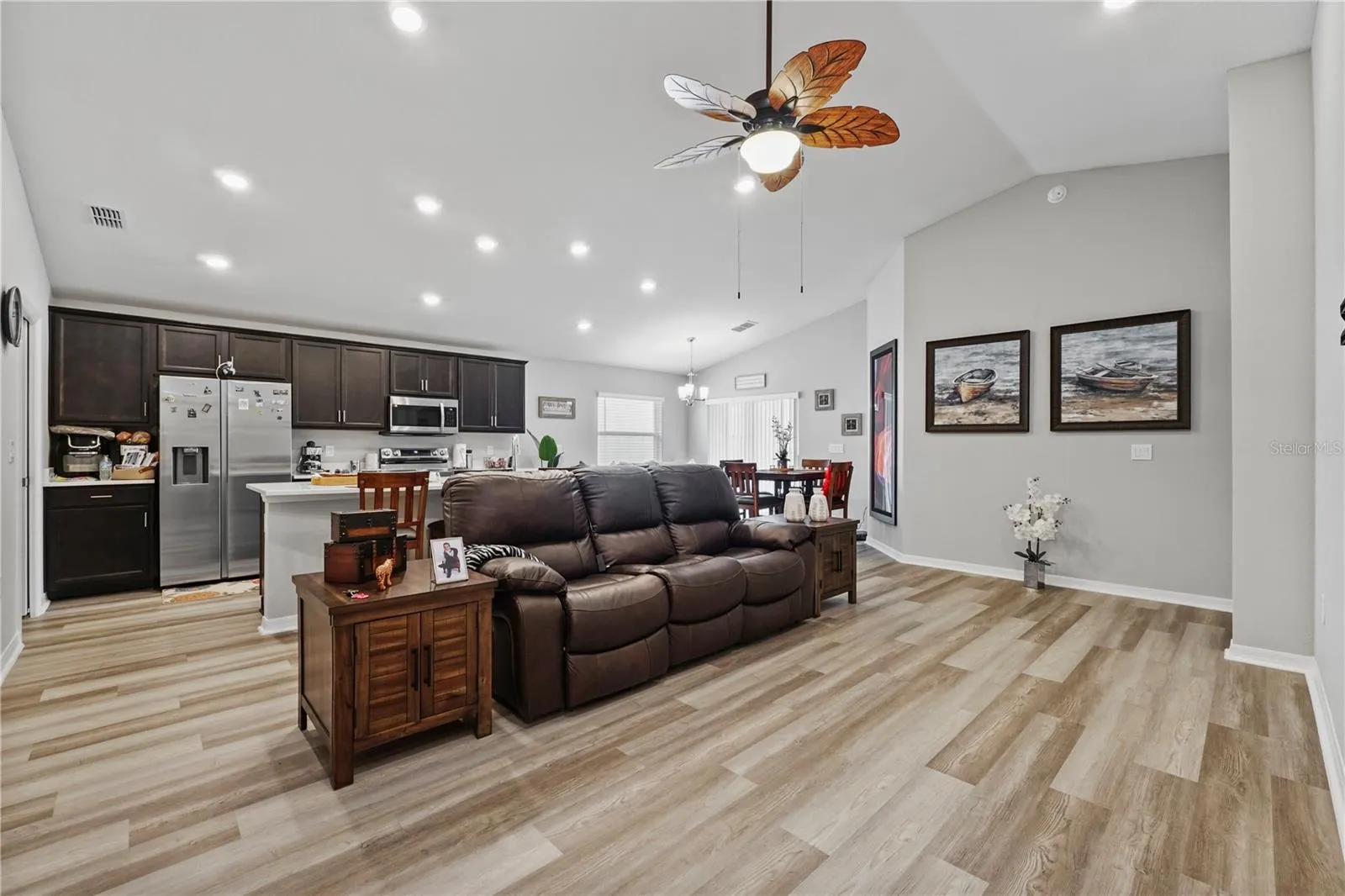 1017 MOUNTAIN FLOWER LN