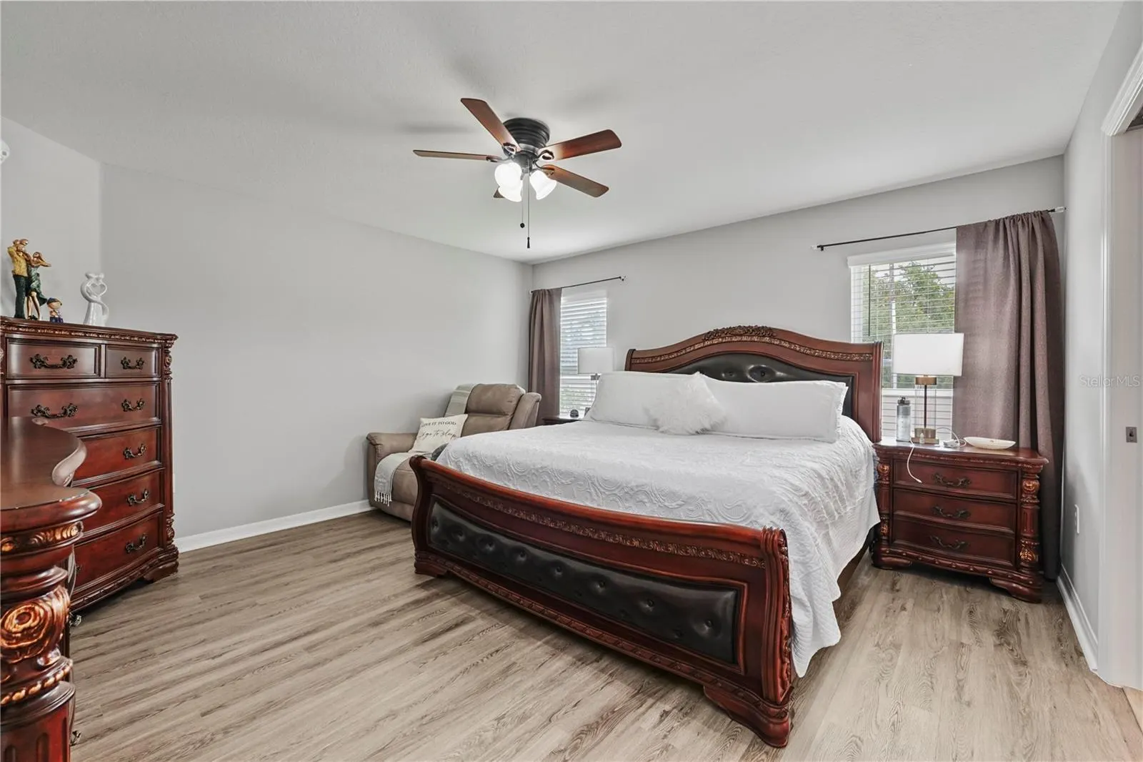 1017 MOUNTAIN FLOWER LN