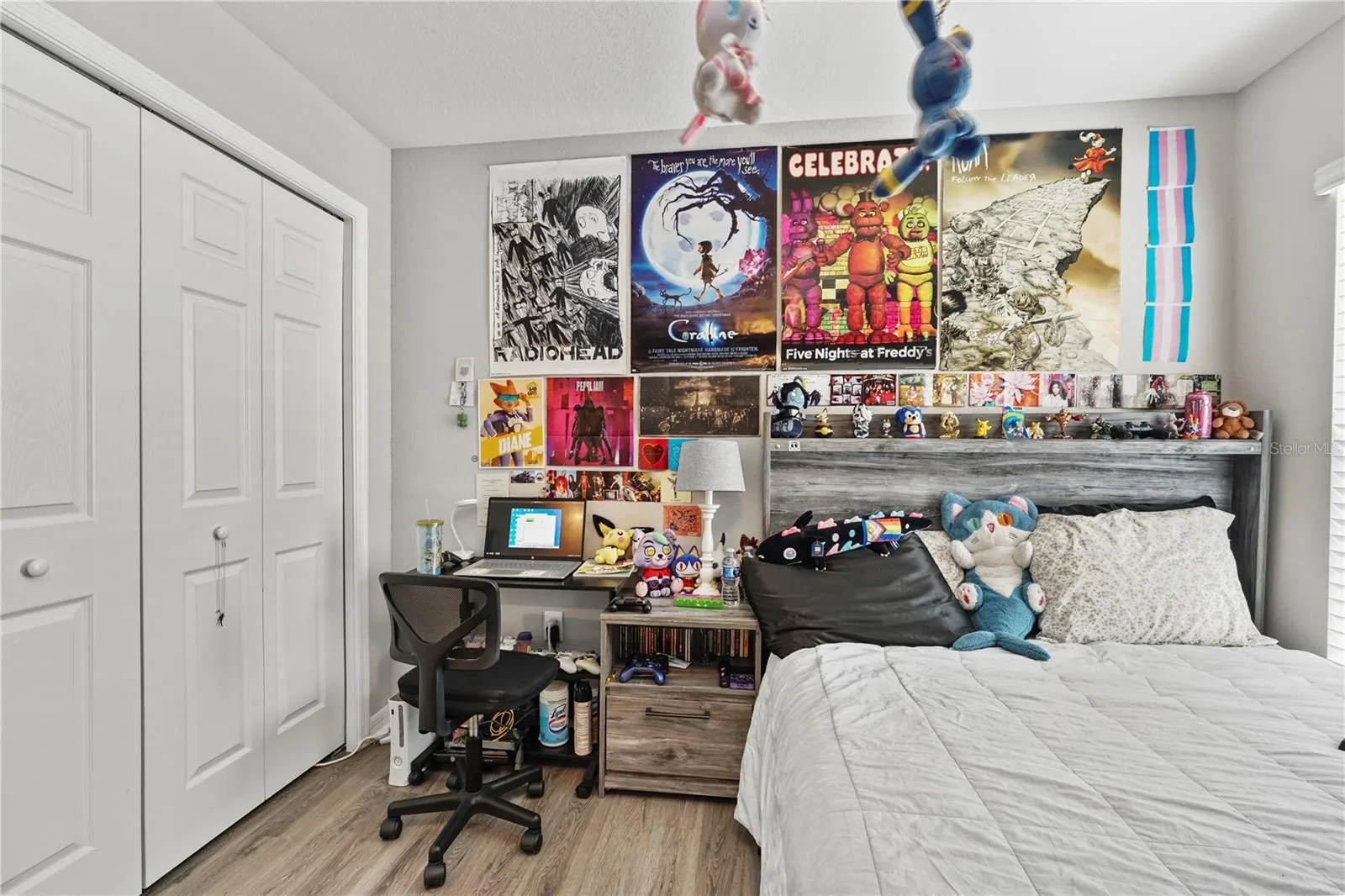 1017 MOUNTAIN FLOWER LN