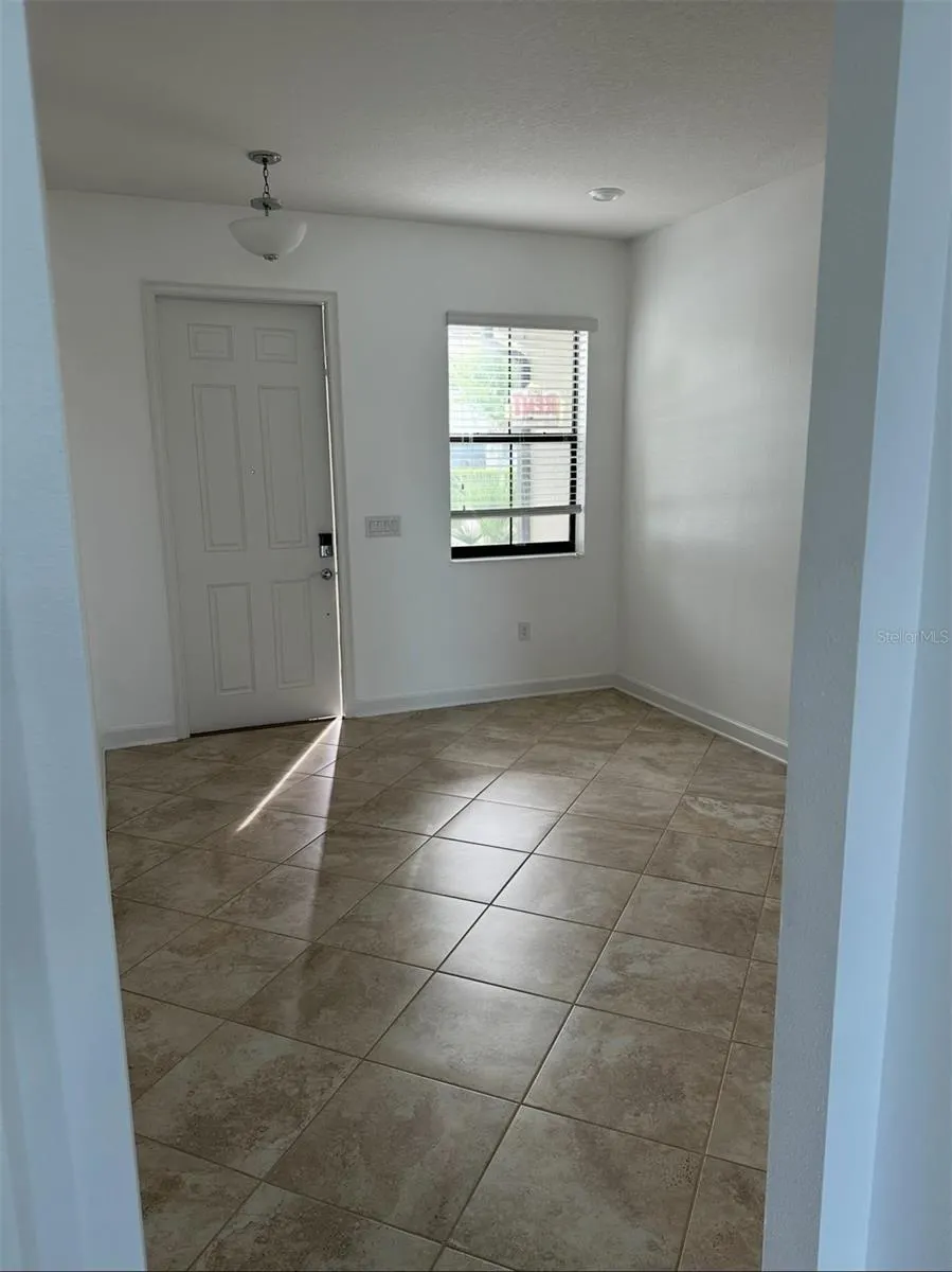 1274 ROYAL ST. GEORGE BLVD