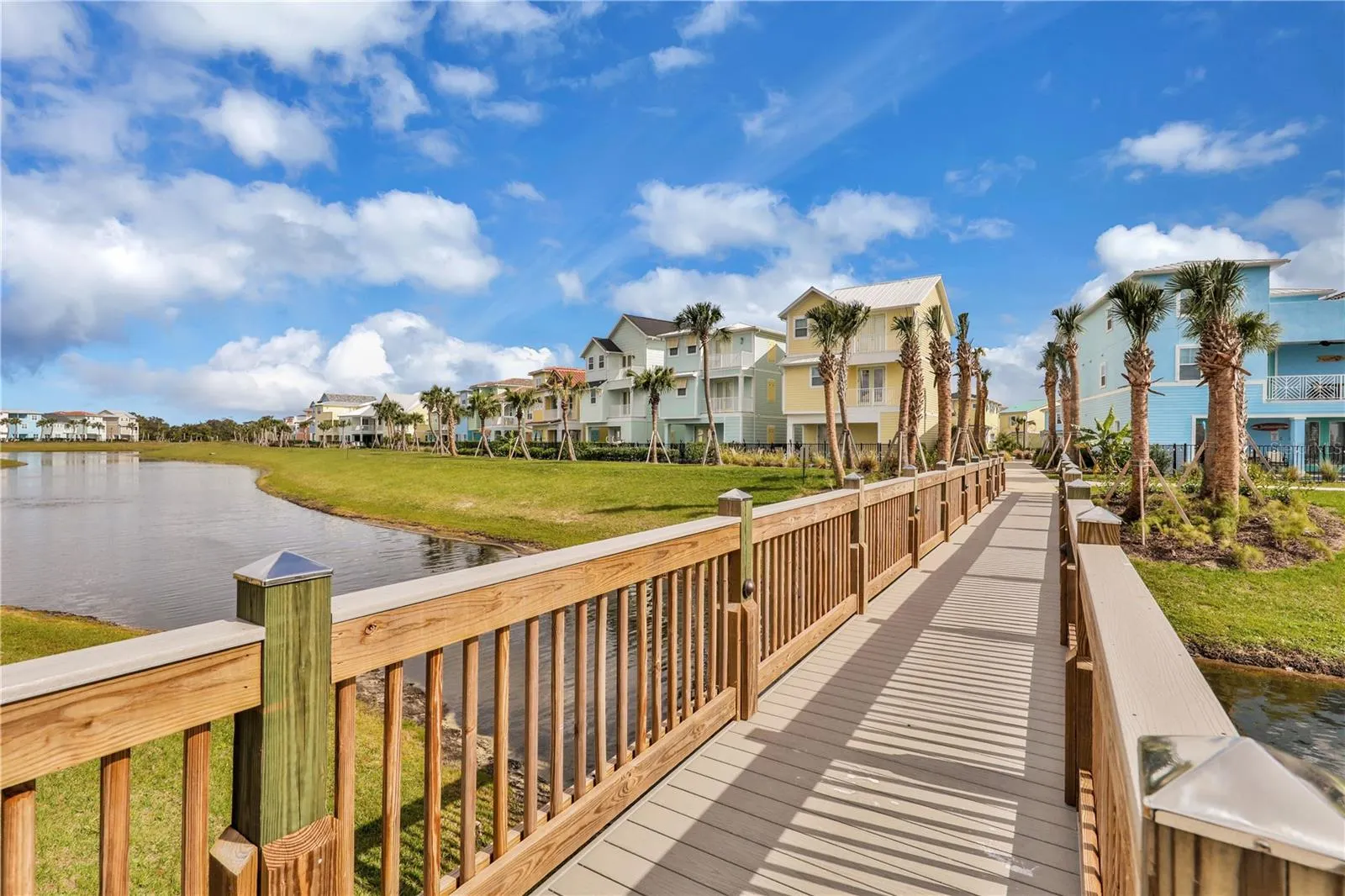 8143 COCONUT PL