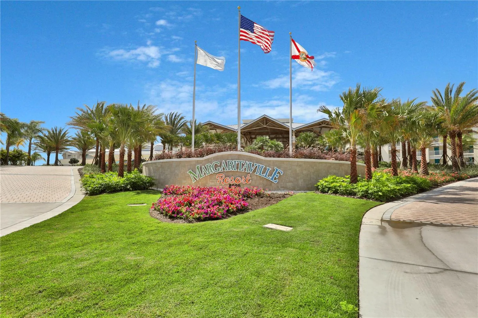 8143 COCONUT PL
