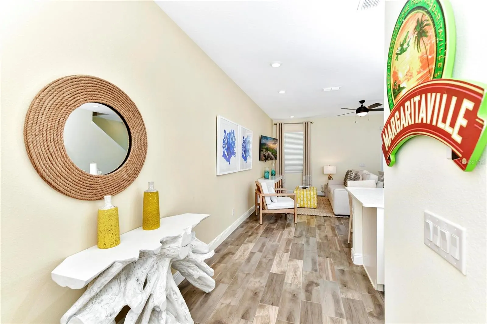8143 COCONUT PL