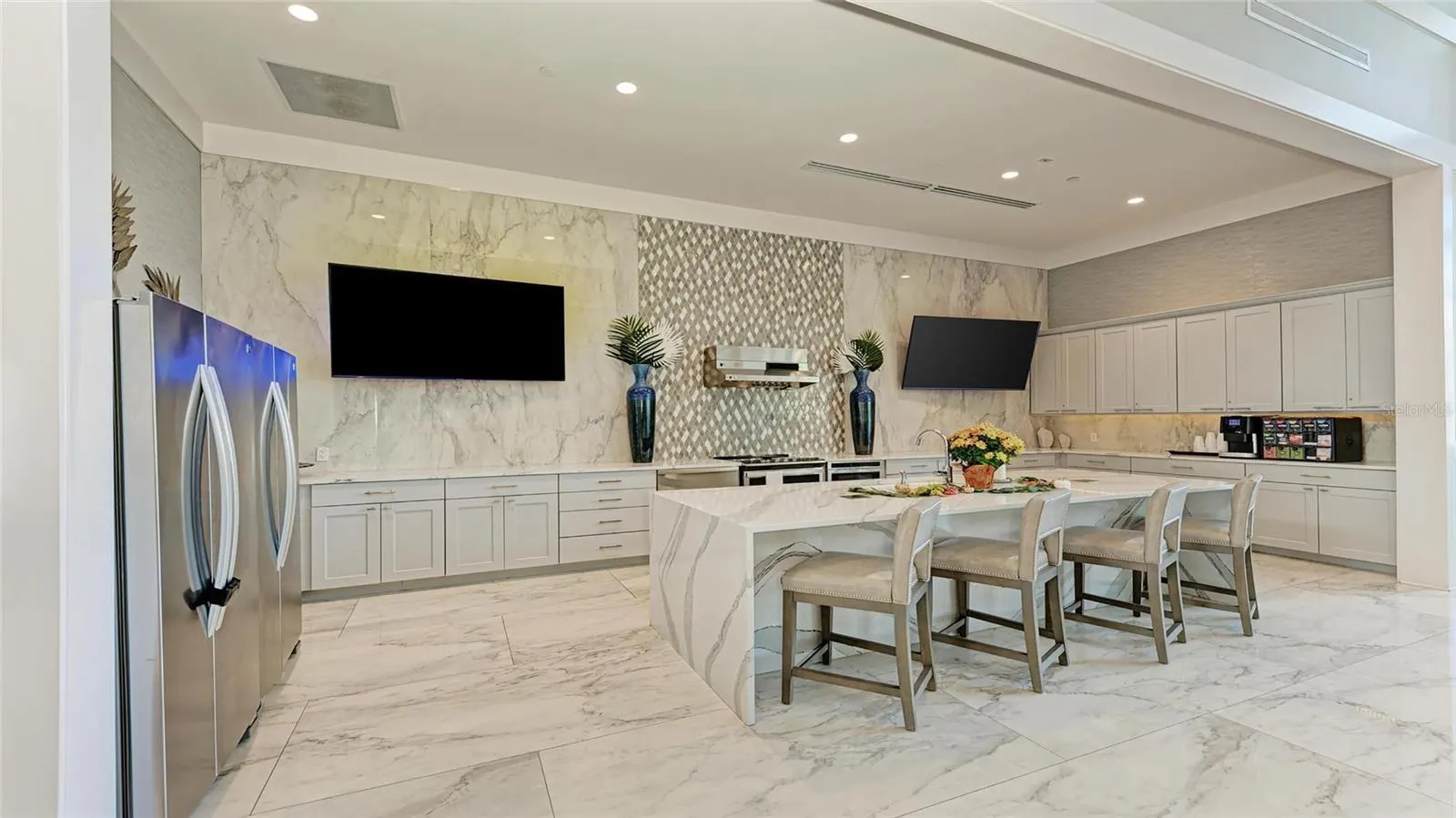 18373 ROCKPORT PL